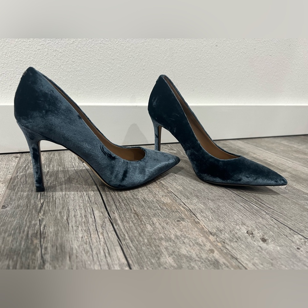 Sam Edelman Blue Velvet Pointed Toe Stiletto Pumps Size 6.5W - Minimal Wear - Picture 4 of 6